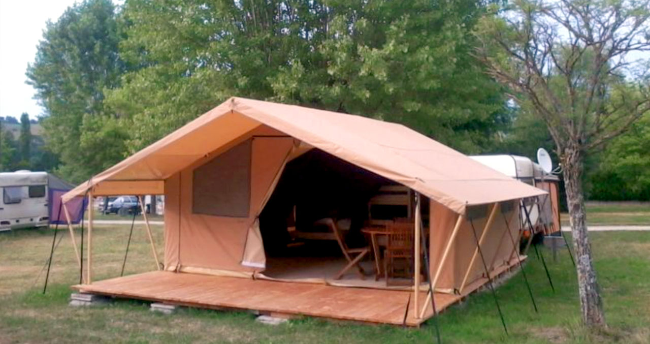 Home 37 tentelodge01