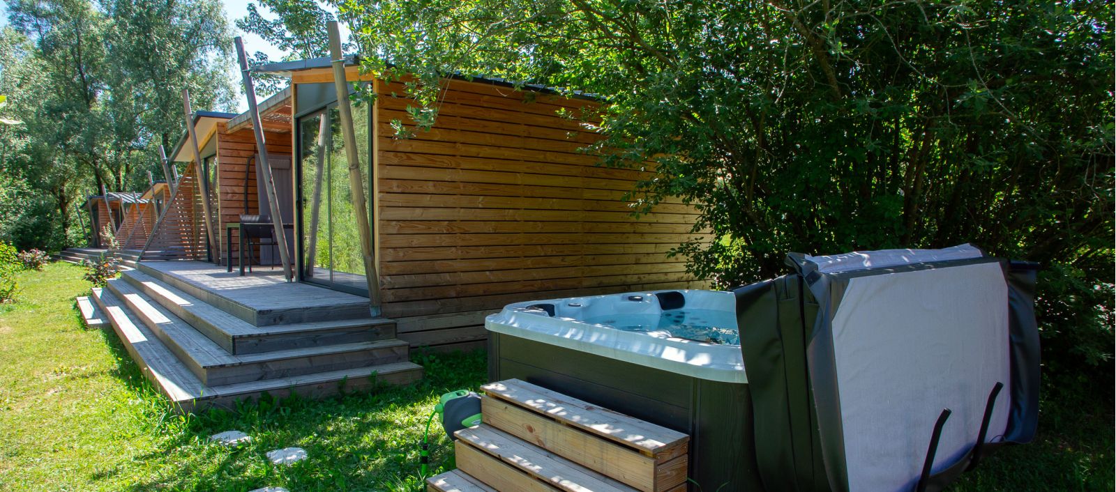 Home 4 lodge db2d5cbf